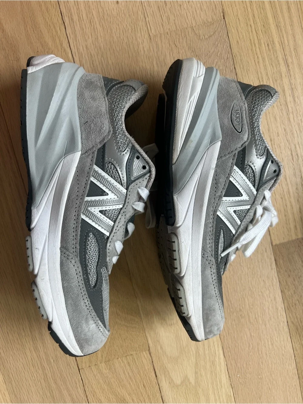 New Balance 990 Sneakers - Gray & White
